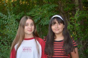 TIENEN 12 AÑOS, TOCAN JUNTAS HACE 3: PRESENTAMOS AL DÚO LIRA, DE MOLINARI